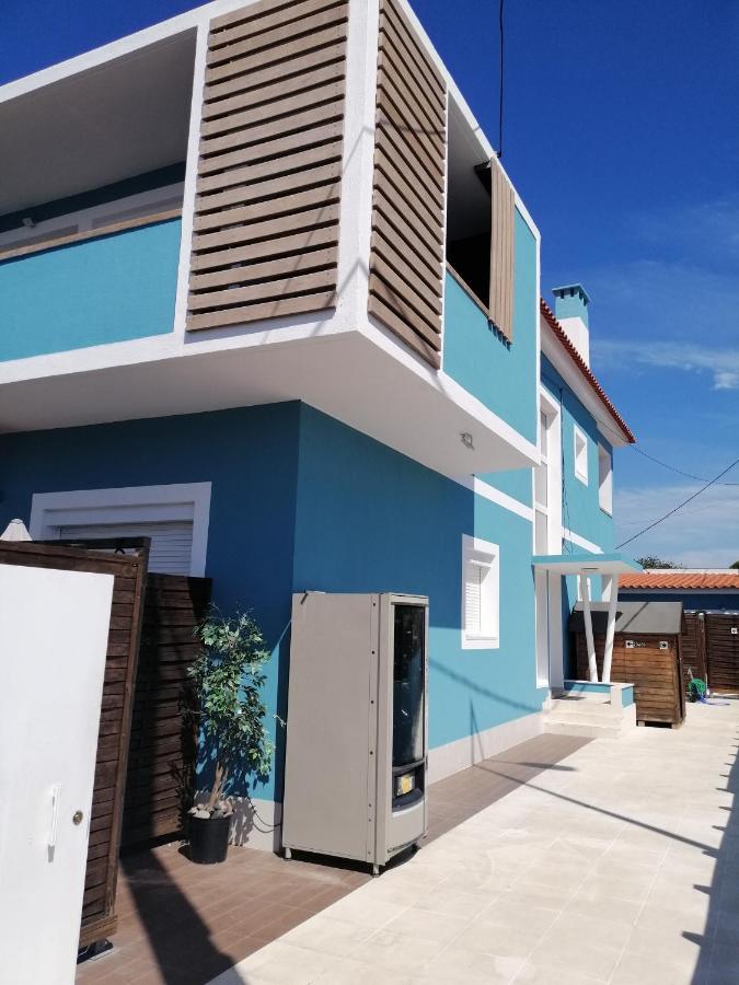 Lisbon Beach Apartments 8 กอสตา ดา กาปาริกา ภายนอก รูปภาพ